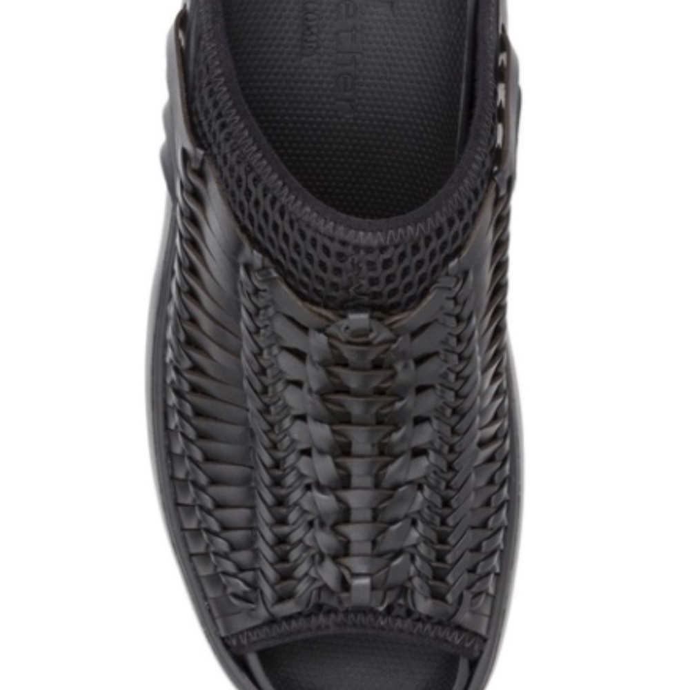 Rachel Comey/Camper Collab
Black Woven Slide Sandals - Picture 5 of 11